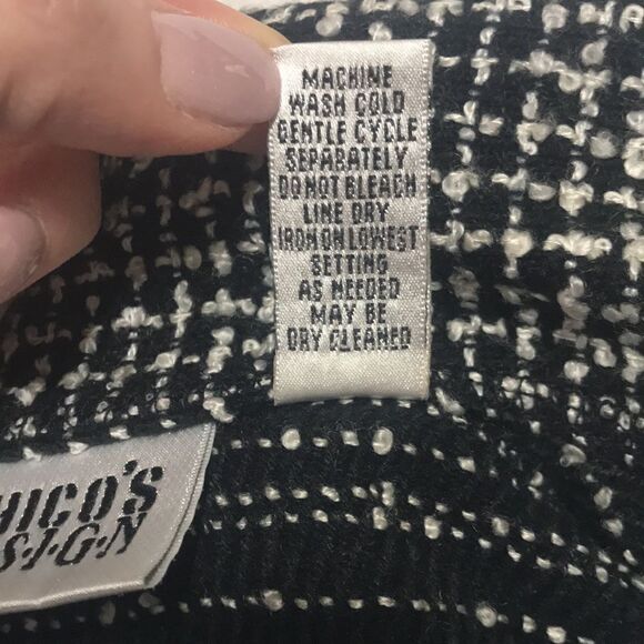 Chico’s Design Patchwork Look Jacket Button Front Black & White Size 1 Medium - Picture 7 of 12